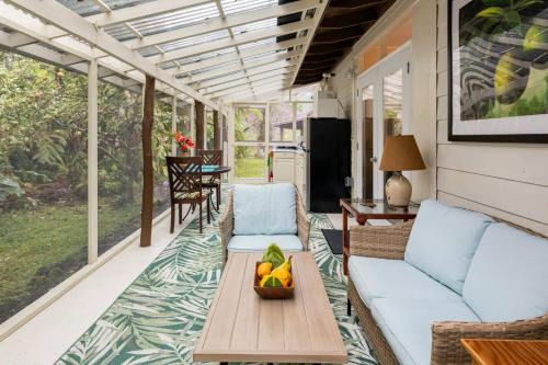 Lemon Tree Lanai