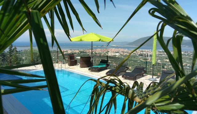 Lemoni 65 m² 2x terraces sea view /city view WiFi 2x WC´s climate NEW pool SALZ
