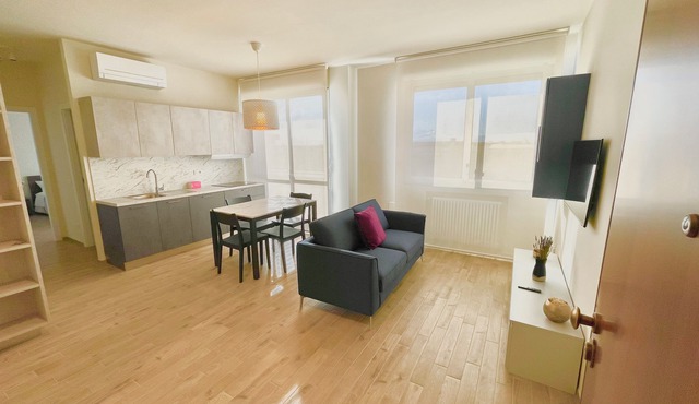 Leonardo Apartment