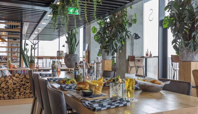 Leonardo Hotel Groningen Stadspark