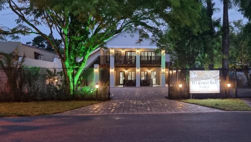 Leopard Tree Lodge