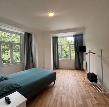 Leopold Brussels 6