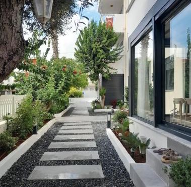 Leos Apartments Apart2