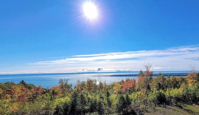 Les Éboulements: Chalet, View, Spa & Activities