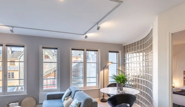 Les Armateurs | Charming Gem in the City Center | Private Parking | 2 Guest