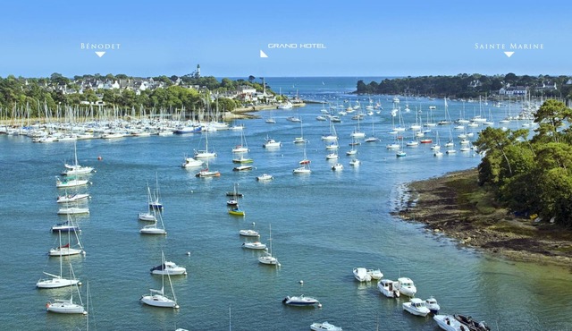 Les Bains de Mer