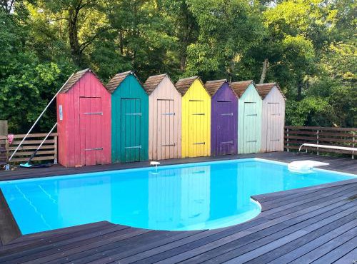 Les Cabanons