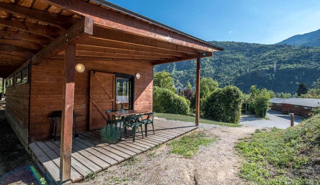 Les Chalets by Le Marintan