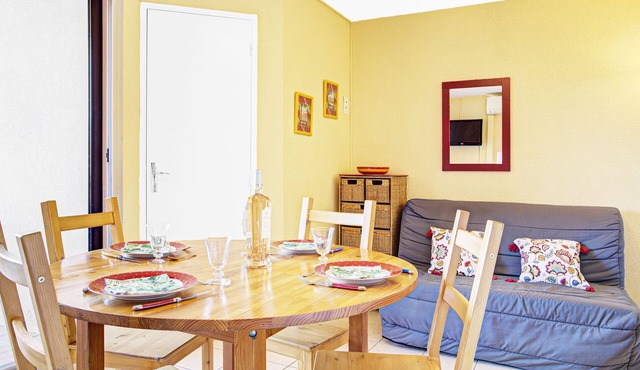 Les Coraux by Interhome
