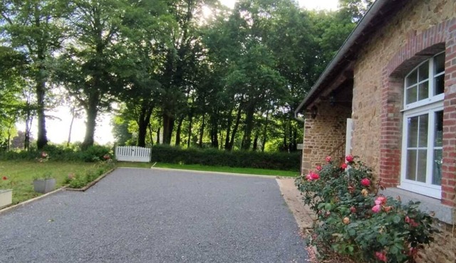 LES ECURIES DU QUESNOY, Family, Countryside and City, Mont Saint Michel bay view