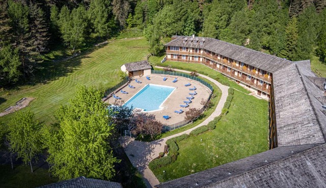 Les Hameaux De Lozere Sure Hotel Collection by Best Western