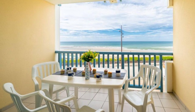 Les hauts de la corniche by Interhome
