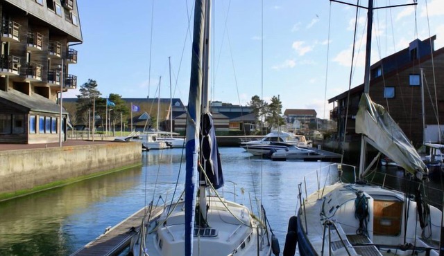 Les Marinas by Interhome