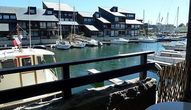 Les Marinas by Interhome