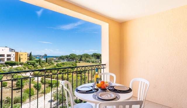 Les Marines de Gassin by Interhome