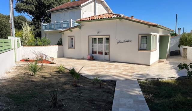 Les Myrtilles, Superb renovated villa ideally located 2 steps from the sea