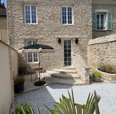 Les Pierres de Pacel - Appartement de charme - Patio privé