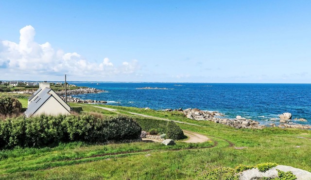 Les Romarins by Interhome