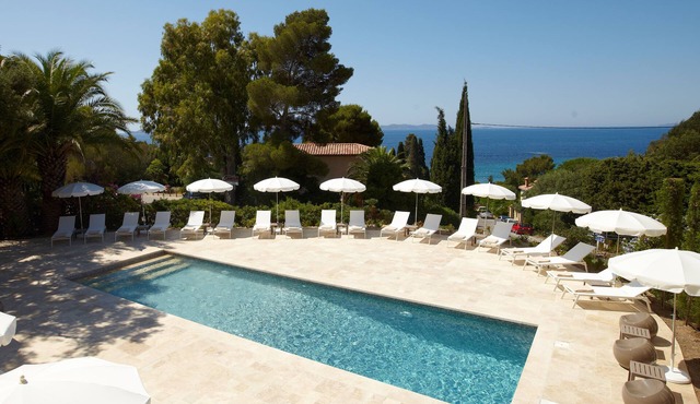 Les Terrasses du Bailli Hôtel
