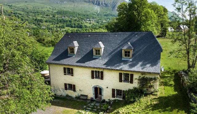 Les Terres Nères