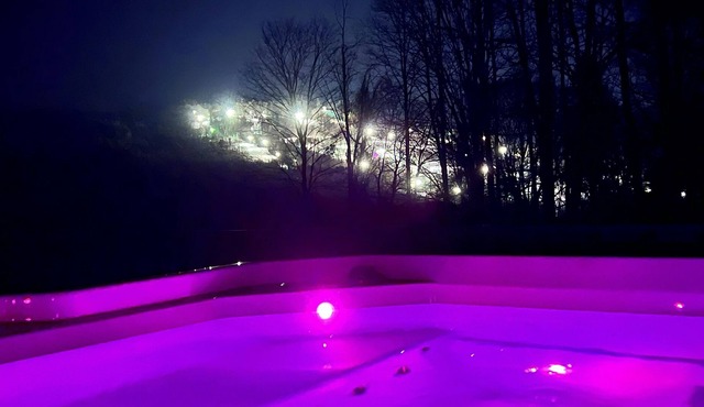 **Less than 5 minute walk to Mohawk Ski Area.**