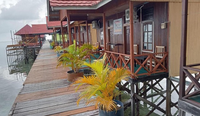 Lestari Cottage Derawan