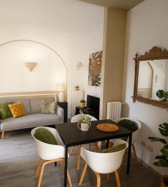 leuca bis house