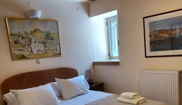 LevanderAroania suites