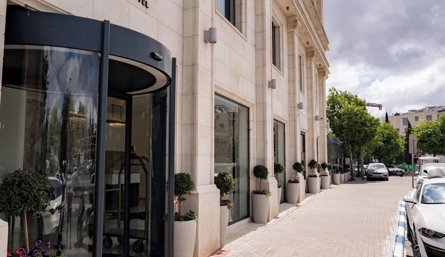 Levant Hotel