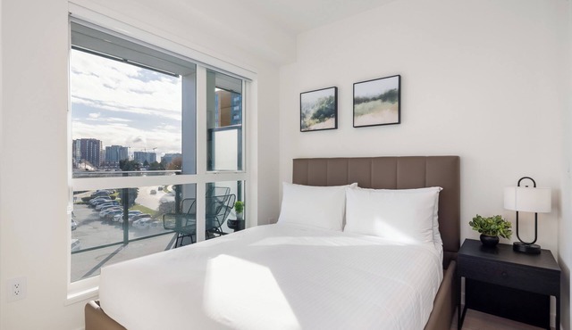 Level Richmond- Two Bedroom Suite