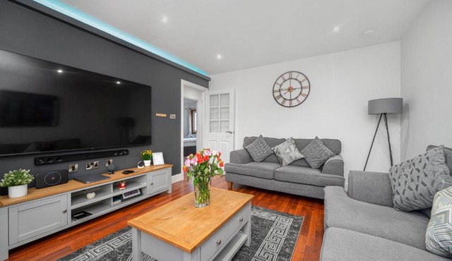 Leys Park Executive Apartments