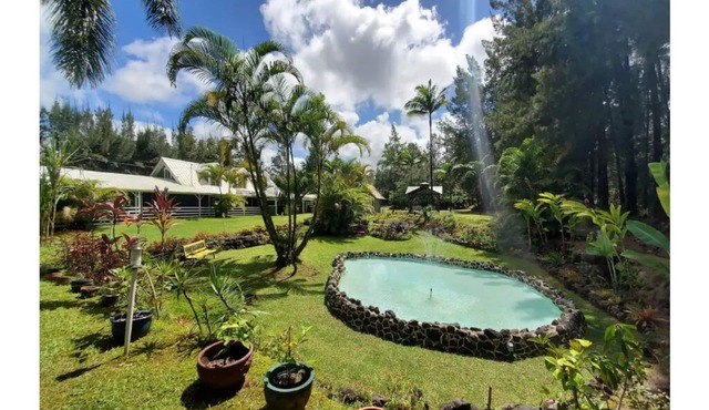 Licensed Bed and Breakfast. Sleeps 30. 8 Bedroom, 8.5 Bathroom