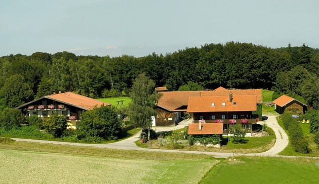 Liebevoll eingerichtete FeWo im EG mit Südlage