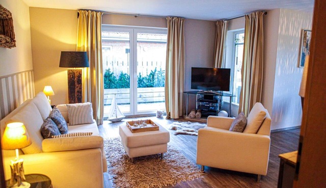 Liebevoll eingerichtete Wohnung mit Terrasse