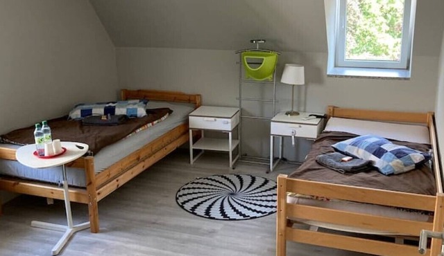 Light-flooded 2 room apartment || Great location || Various shopping possibilities