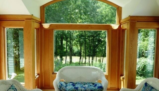 Light of the Valley River | 0 Bed, 2.5 Bath
