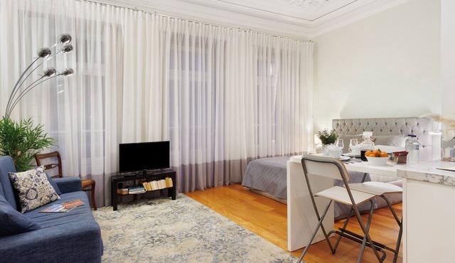 Lighthouse Apartments with Sea View – Foz do Douro