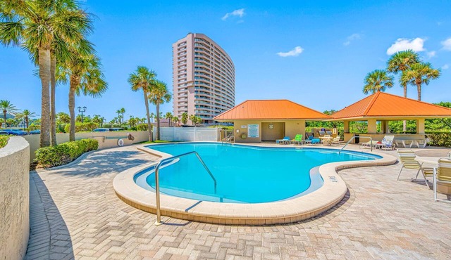 💕Lighthouse Towers #706 -Amazing 2BR condo with Gulf Views, Pool, Hot Tub & Amenities Galore!