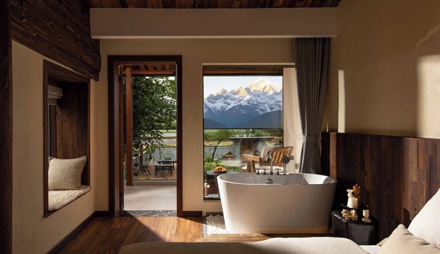 LiJiang Mountion Spring Resort