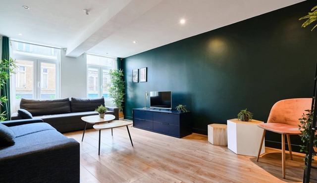 Lille charming triplex with terrace!