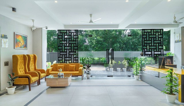 Lime Tree Hotel & Stays Greater Noida Nearby India Expo Centre & Mart