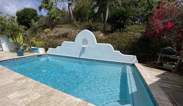 Limin Blu 2 Bedroom Apartment with Pool and Views