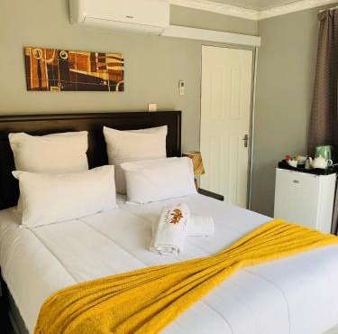 LINGAS inn