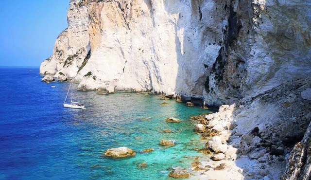 Lioniskari Seaviews - Paxoi's Private Pool Oasis