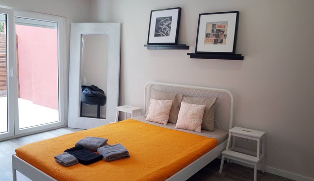 Lisbon Beach Apartments 7. Beach 5 minutes -terrace-barbecue-pets allowed-wifi