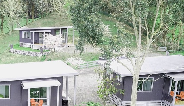 Little Forest Cabins with an awesome outlook. No 2