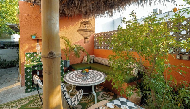 Little Jaipur Jumeirah Garden Guestroom walking distance to the beach