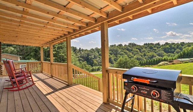 Little River Access! Outdoorsy Getaway in Sparta