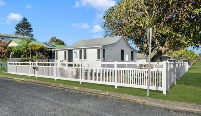 Little Street Retreat - Harrington
