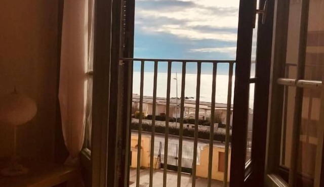 Litus Roma Hostel